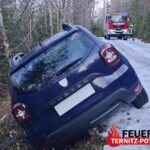 T1 – PKW-Bergung nach Abkommen von der Fahrbahn